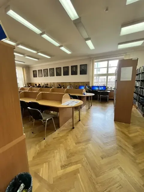 白俄罗斯国立大学 · 学院阅览空间